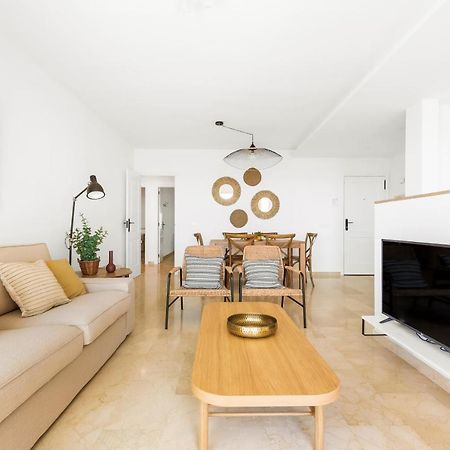 Beach Apartment With Terrace And Private Parking Radazul Екстер'єр фото