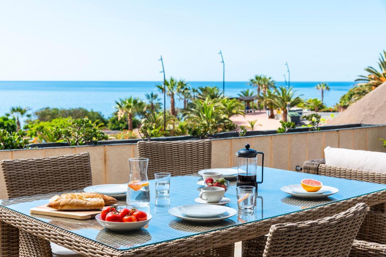 Beach Apartment With Terrace And Private Parking Radazul Екстер'єр фото