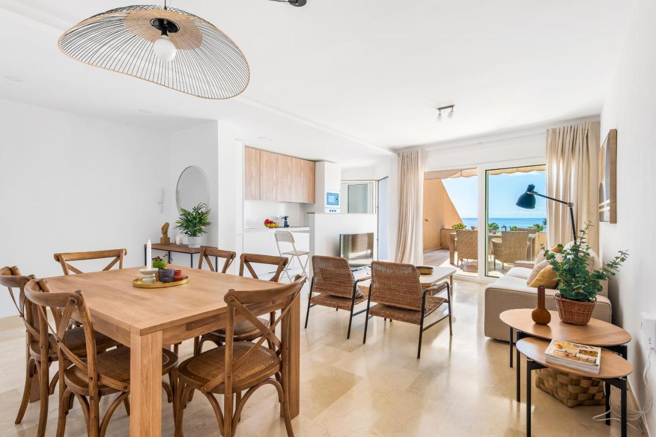 Beach Apartment With Terrace And Private Parking Radazul Екстер'єр фото