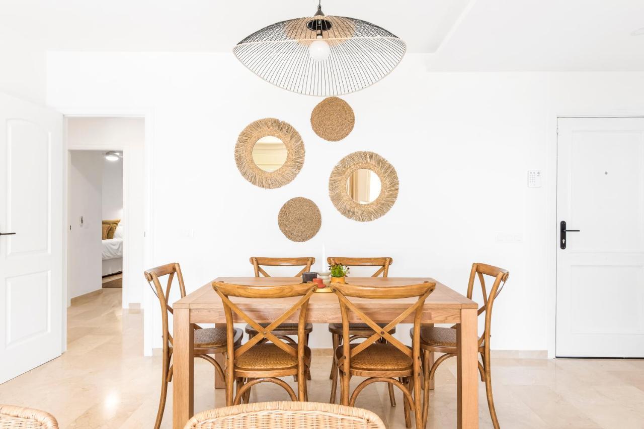Beach Apartment With Terrace And Private Parking Radazul Екстер'єр фото