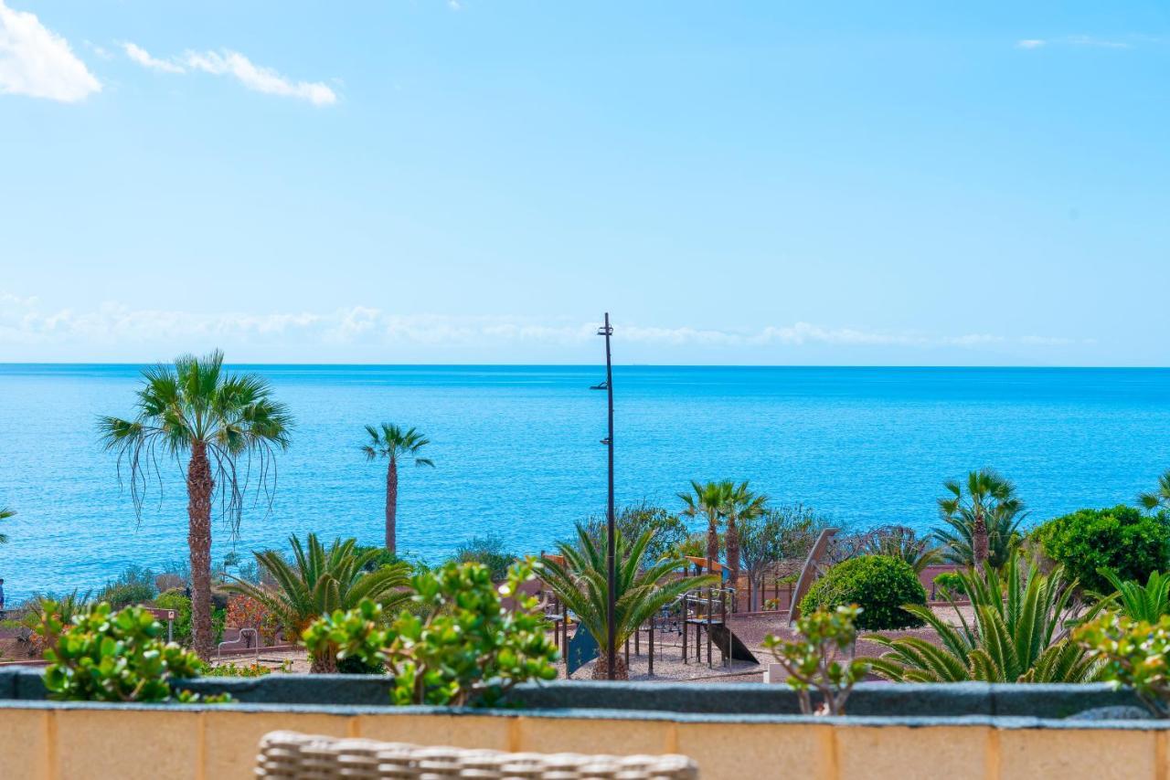 Beach Apartment With Terrace And Private Parking Radazul Екстер'єр фото
