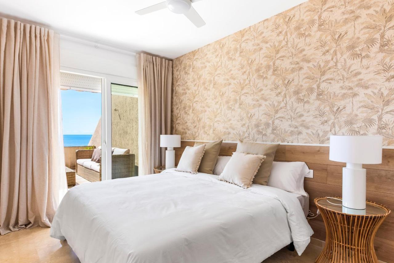 Beach Apartment With Terrace And Private Parking Radazul Екстер'єр фото