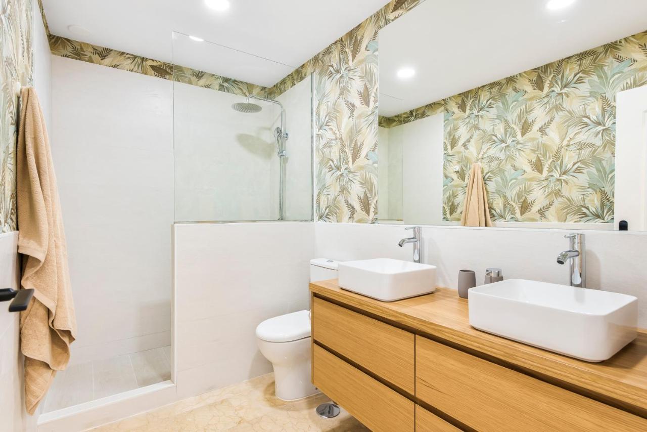 Beach Apartment With Terrace And Private Parking Radazul Екстер'єр фото