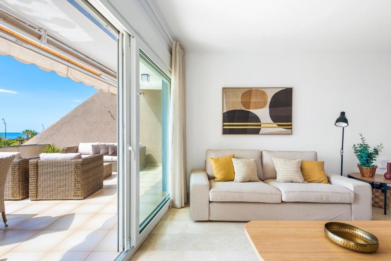Beach Apartment With Terrace And Private Parking Radazul Екстер'єр фото