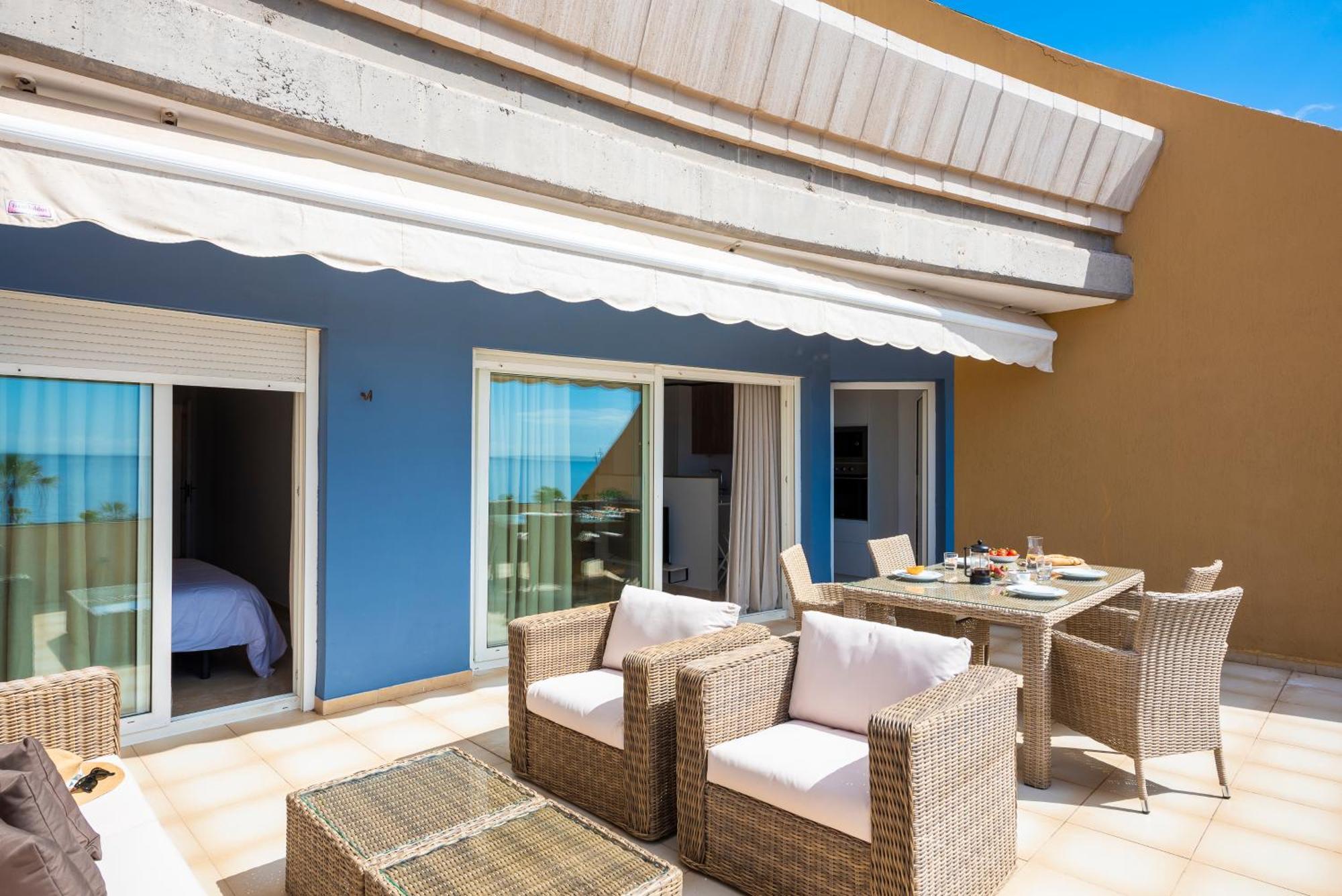 Beach Apartment With Terrace And Private Parking Radazul Екстер'єр фото